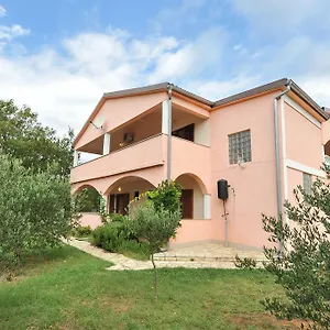 https://apartments-marta-stari-grad.hotelinzadar.com
